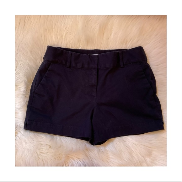 LOFT Pants - LOFT Riviera Shorts - Size 8 - Navy